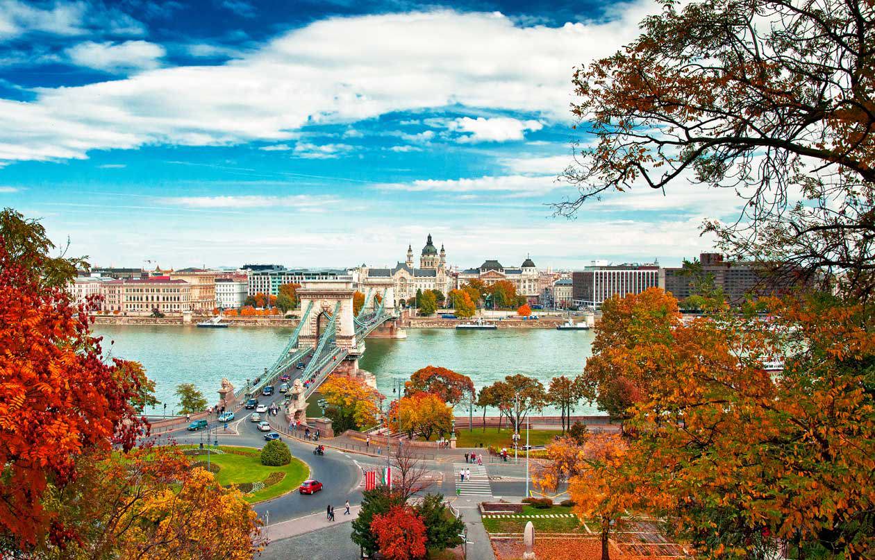 Budapest. Foto: Copyright © Sisterscom.com / Depositphotos