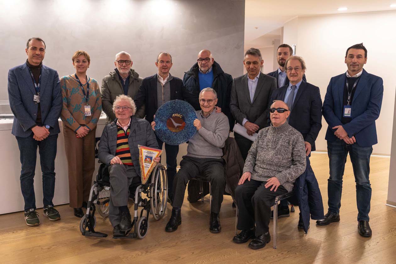 Premio ANMIC Bergamo a SACBO, foto di gruppo 