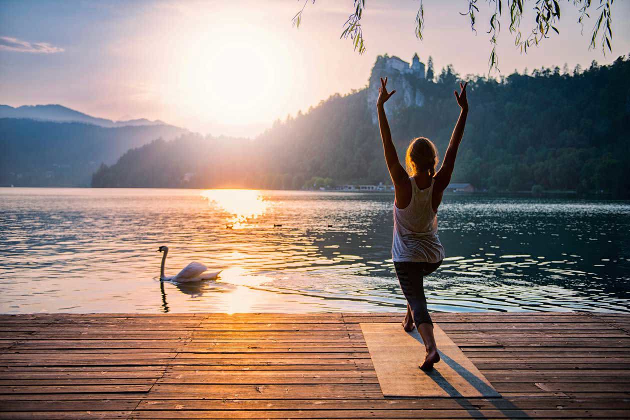 Yoga foto Sisterscom.com / Depositphotos