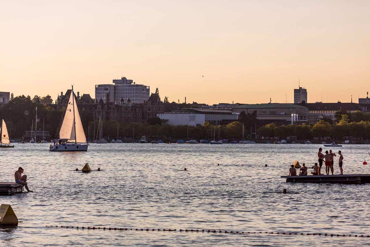 Zürichsee, Floss. © Zürich Tourism