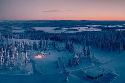 Winter experiences in Swedish Lapland