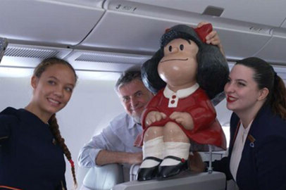 Mafalda flies to Madrid on board an Iberia plane