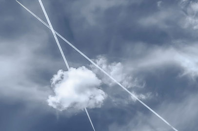 Changing the route of 3% of flights to halve the impact of contrails