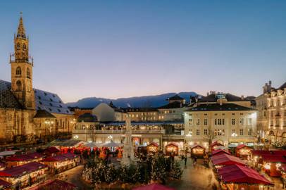 The beauties of Bolzano between markets and ski slopes