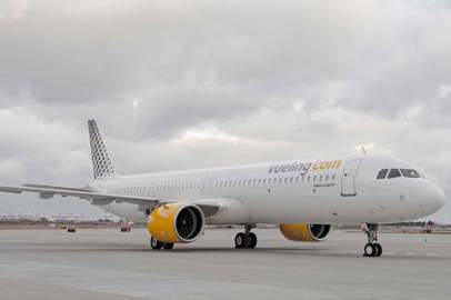 Vueling flies from Rome Fiumicino to Santiago de Compostela