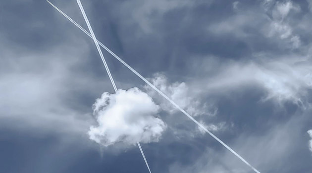 Changing the route of 3% of flights to halve the impact of contrails