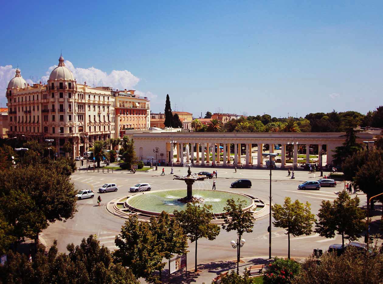 Foggia, Piazza Cavour. Foto: Copyright © Claudia Amatruda / A.Re.T. Regione Puglia