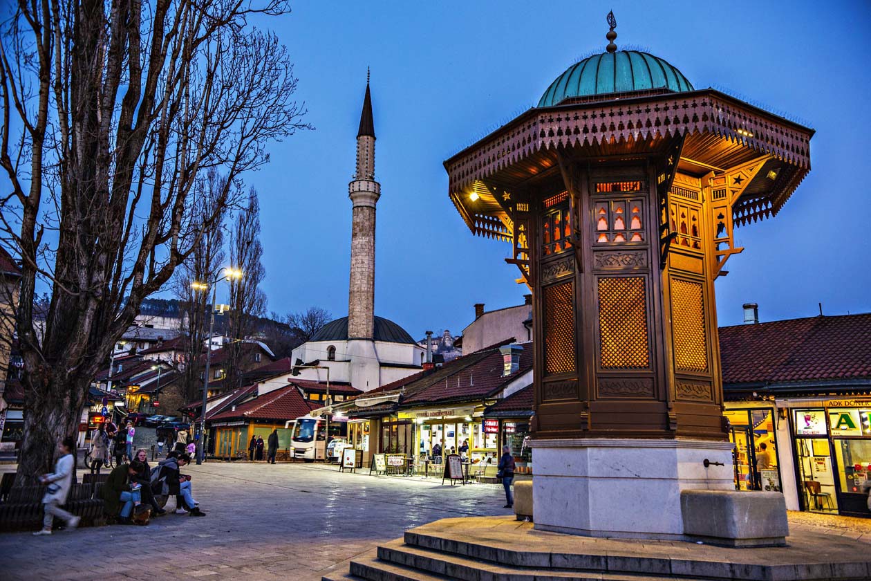 Fontana Sebilj a Sarajevo. Foto: Copyright © Sisterscom.com / Depositphotos