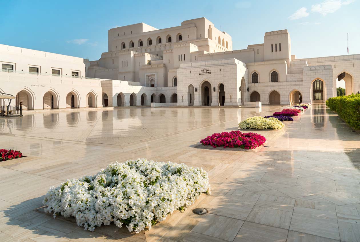 Royal Opera House di Muscat, Oman Copyright © Sisterscom.com / Depositphotos