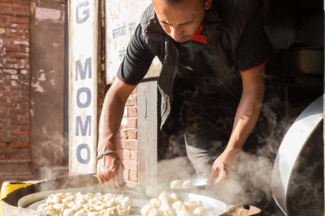 Ravioli Momo a Kathmandu, street food Copyright © Sisterscom.com / Depositphotos