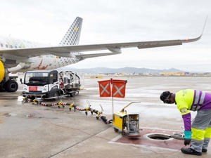 Vueling promuove lo sviluppo di SAF ricavato dai liquami