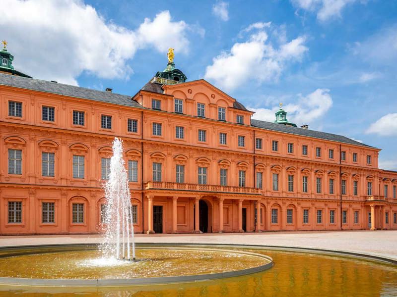 Castello di Rastatt Copyright © Sisterscom.com / Depositphotos