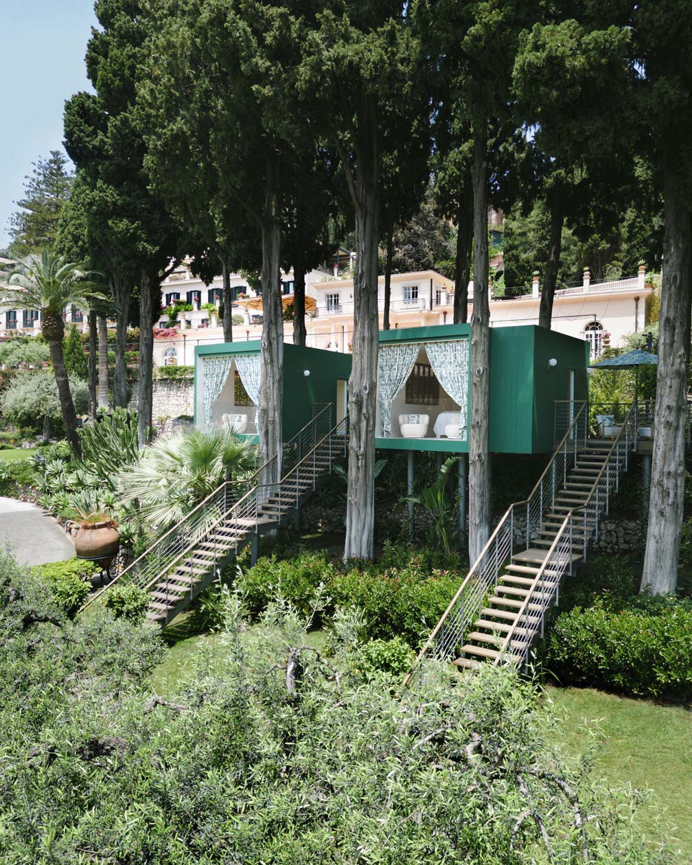 Cabane skincare Dior al Grand Hotel Timeo, a Belmond Hotel, Taormina Photo credit: Pierre Mouton per Parfums Christian Dior 