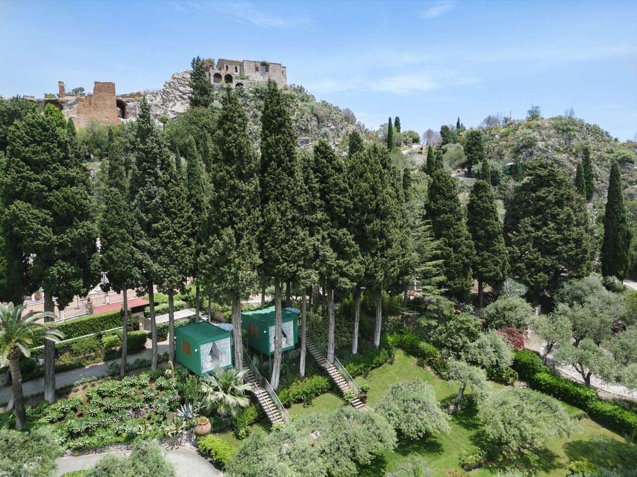 Cabane skincare Dior al Grand Hotel Timeo, a Belmond Hotel, Taormina Photo credit: Pierre Mouton per Parfums Christian Dior 