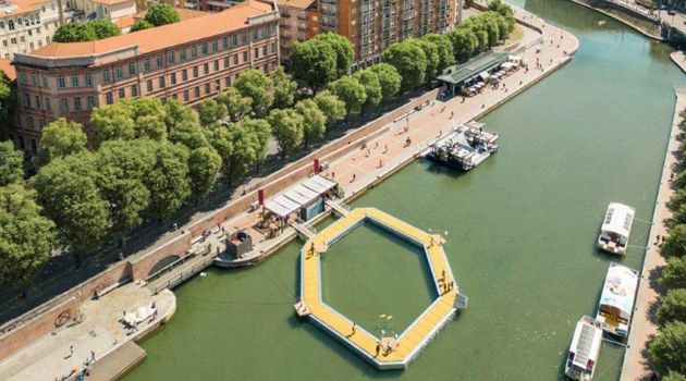 Azimut alla Darsena "The Sea Deck" di Milano