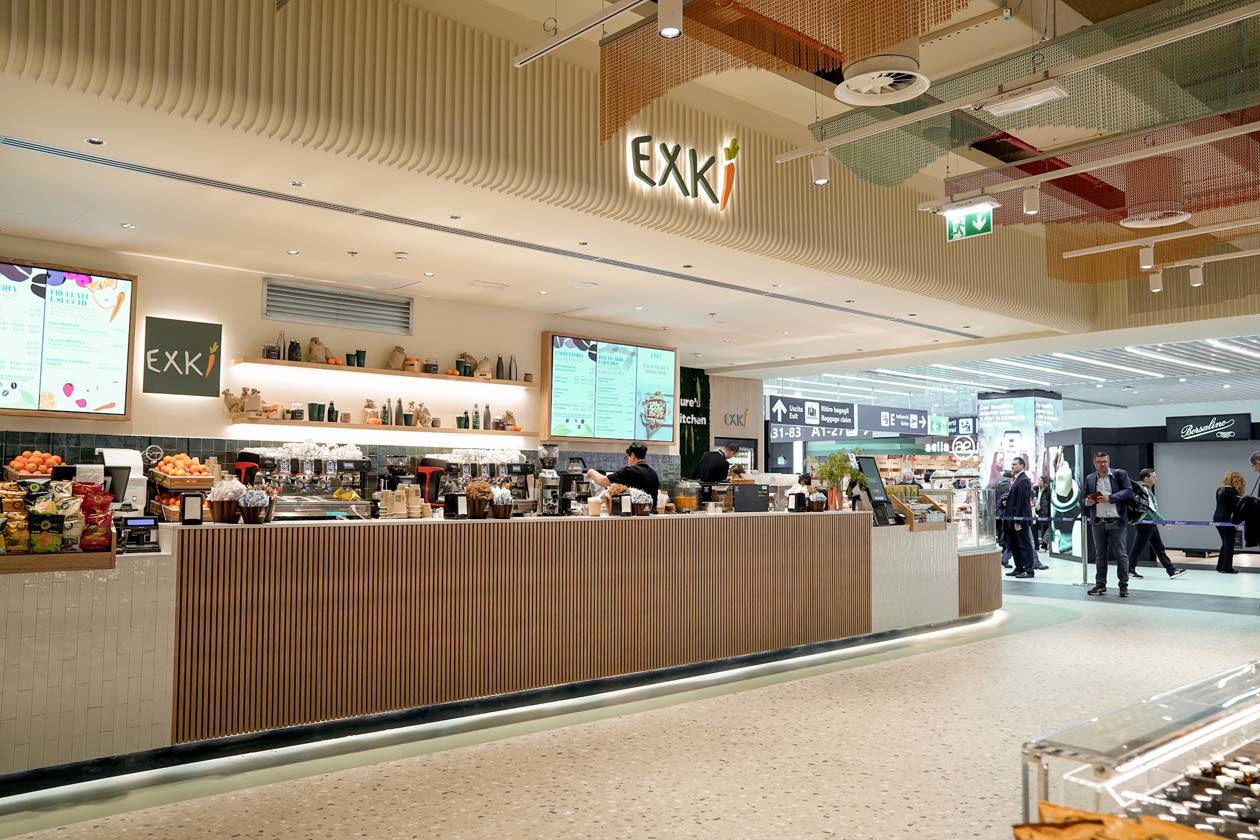 EXKI nella Food Court firmata Avolta all'Aeroporto di Roma Fiumicino Copyright © Ufficio Stampa Adr Aeroporti di Roma