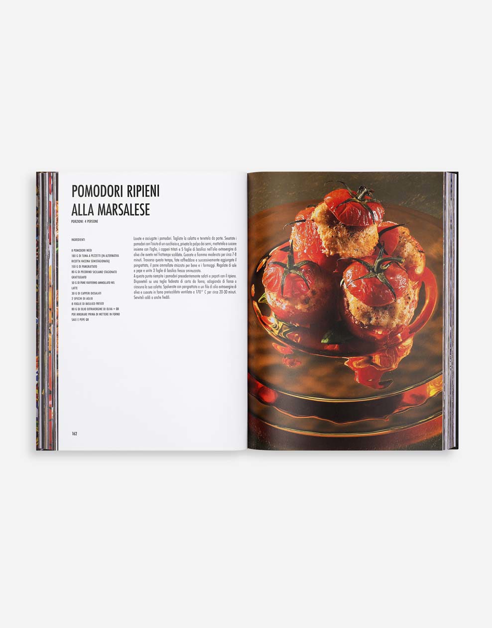 Le ricette degli arancini e dei pomodori ripieni alla marsalese nel libro La Sicilia in cucina di Dolce&Gabbana Copyright © Dolce&Gabbana