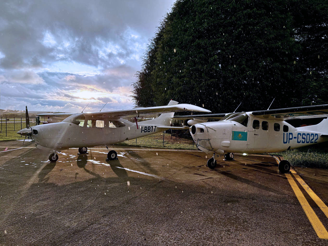 Inaugurazione nuova pista di volo dell'Aero Club Bergamo. Foto: Copyright © Avion Tourism Magazine - Sisterscom.com 