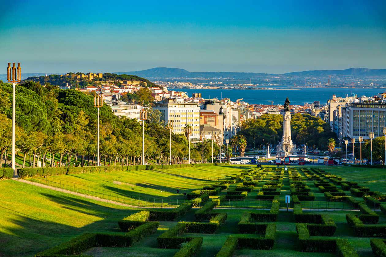 Lisbona, Parque Eduardo VII Copyright © Sisterscom.com / Depositphotos