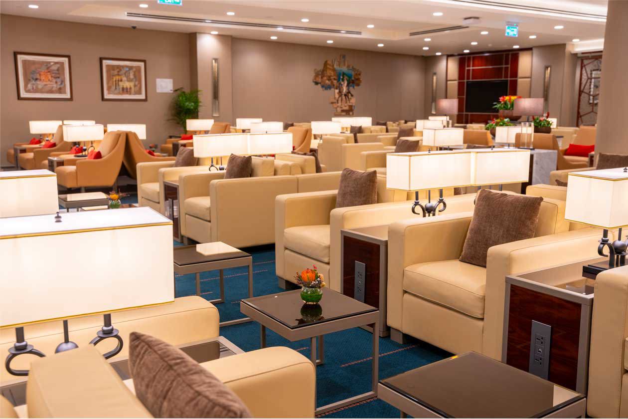 Lounge Emirates al Terminal 1 dell'aeroporto internazionale King Abdulaziz di Jeddah, in Arabia Saudita Copyright © Emirates Airlines / The Emirates Group