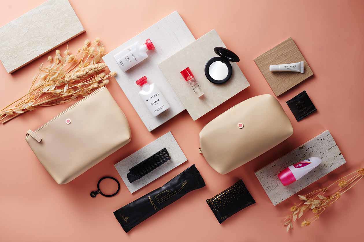 Exclusive Business Class Emirates & Bulgari amenity kits Copyright © Emirates Airlines / The Emirates Group