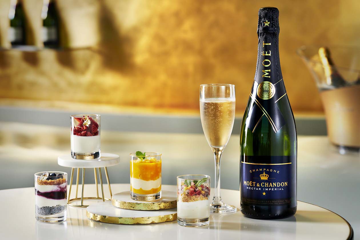 Moët & Chandon Champagne Lounge nel Terminal 3 dell'aeroporto internazionale di Dubai. Copyright © Emirates Airlines / The Emirates Group