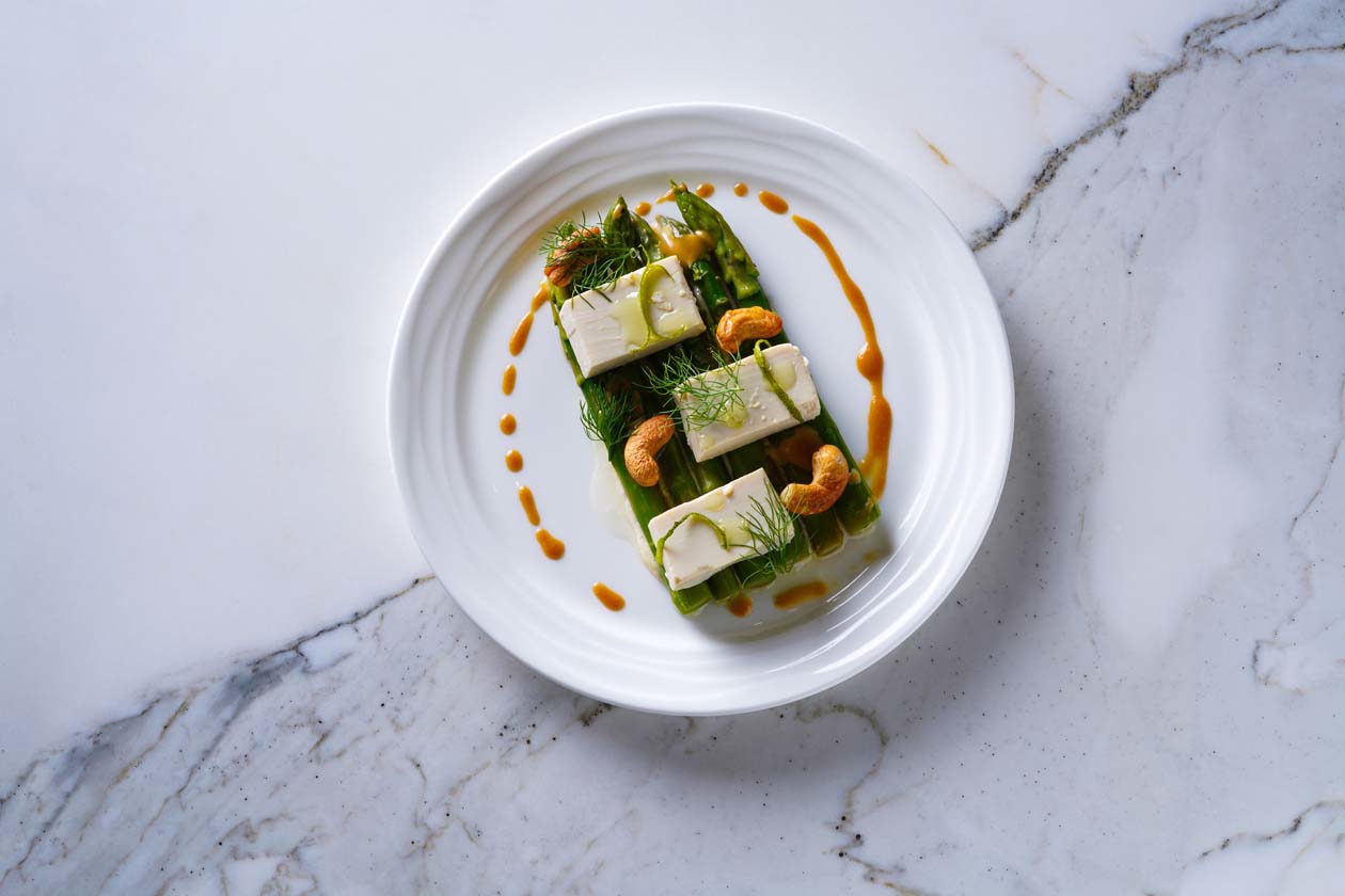 Silken Tofu paired with Moët & Chandon Brut Impérial Copyright © Emirates Airlines / The Emirates Group