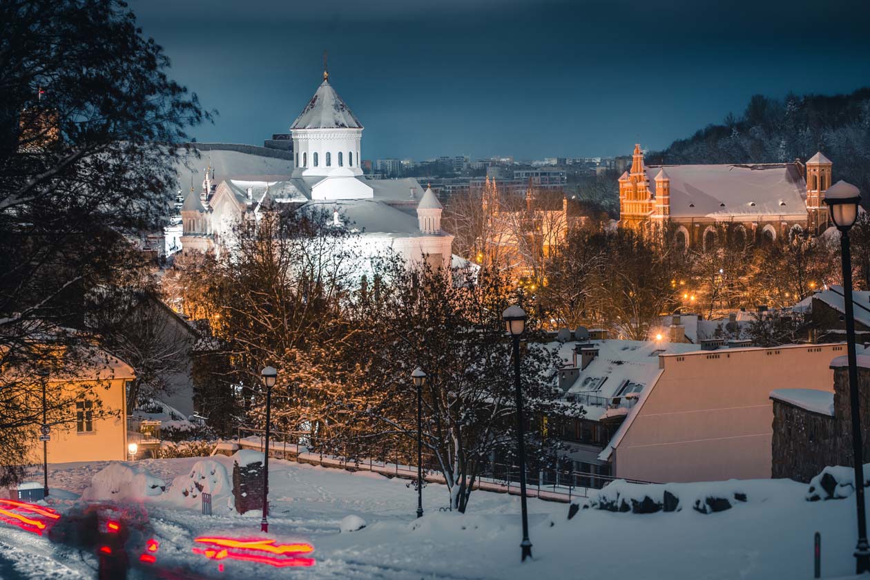 Go Vilnius Winter Snow Christmas Decorations Gabriel Khiterer 2022 