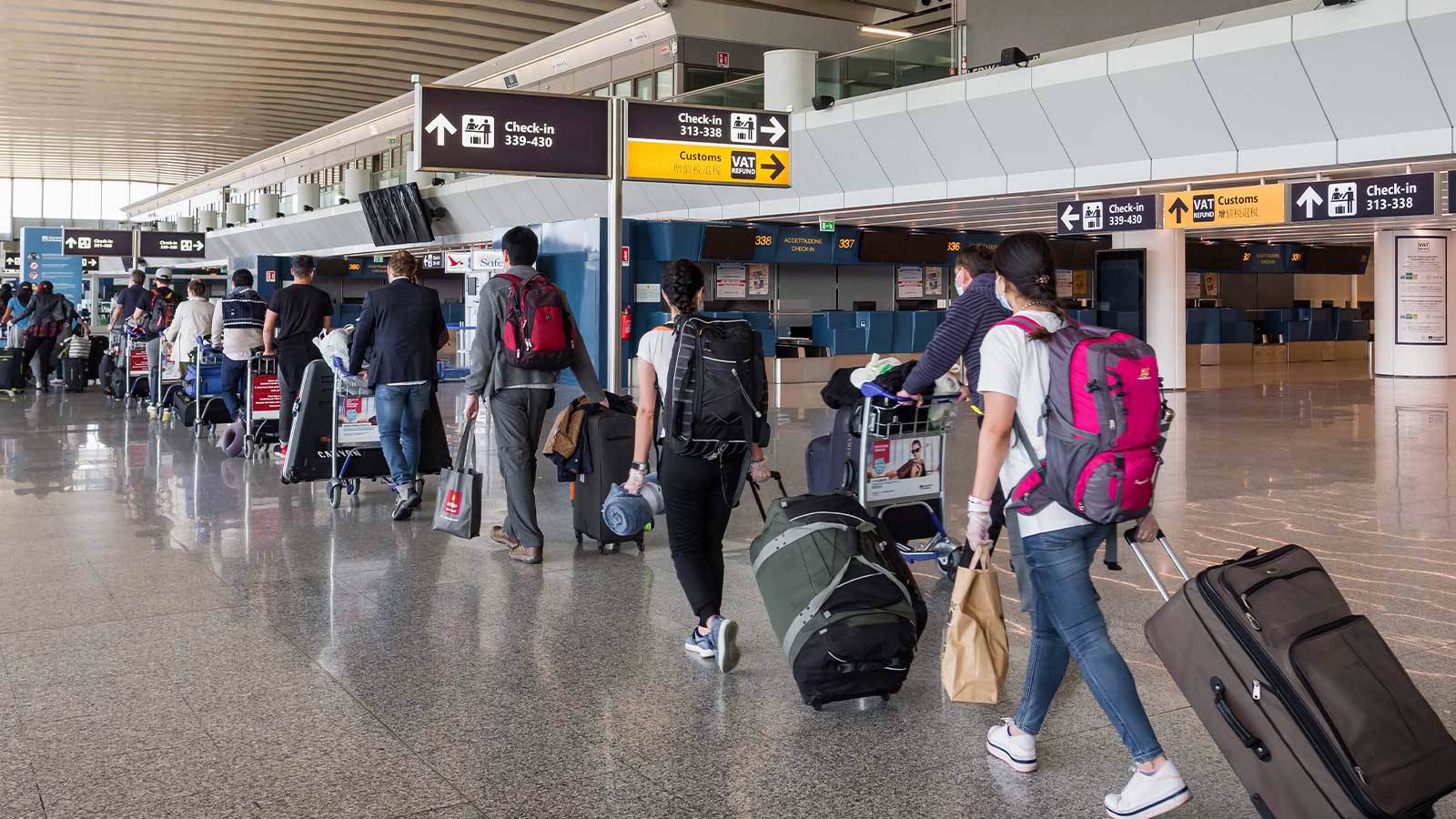 Aperto il primo phygital store della Roma all'aeroporto di Fiumicino »  LaRoma24