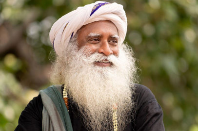 Sadhguru pubblica l'album parlato "Eternal Echoes"