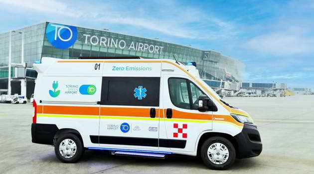 Ambulanza elettrica all’aeroporto di Torino