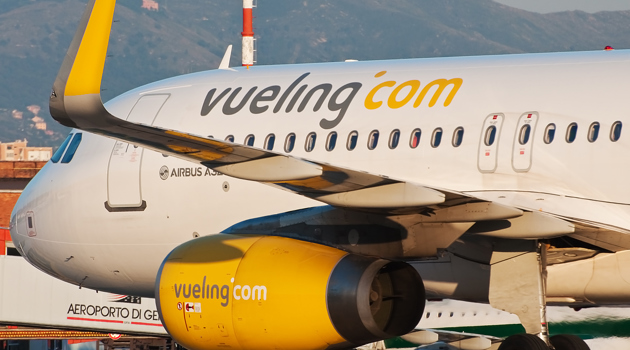 A Natale e Capodanno voli per Parigi e Barcellona da Genova con Vueling