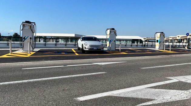 A Malpensa arrivano le colonnine di ricarica ultrafast